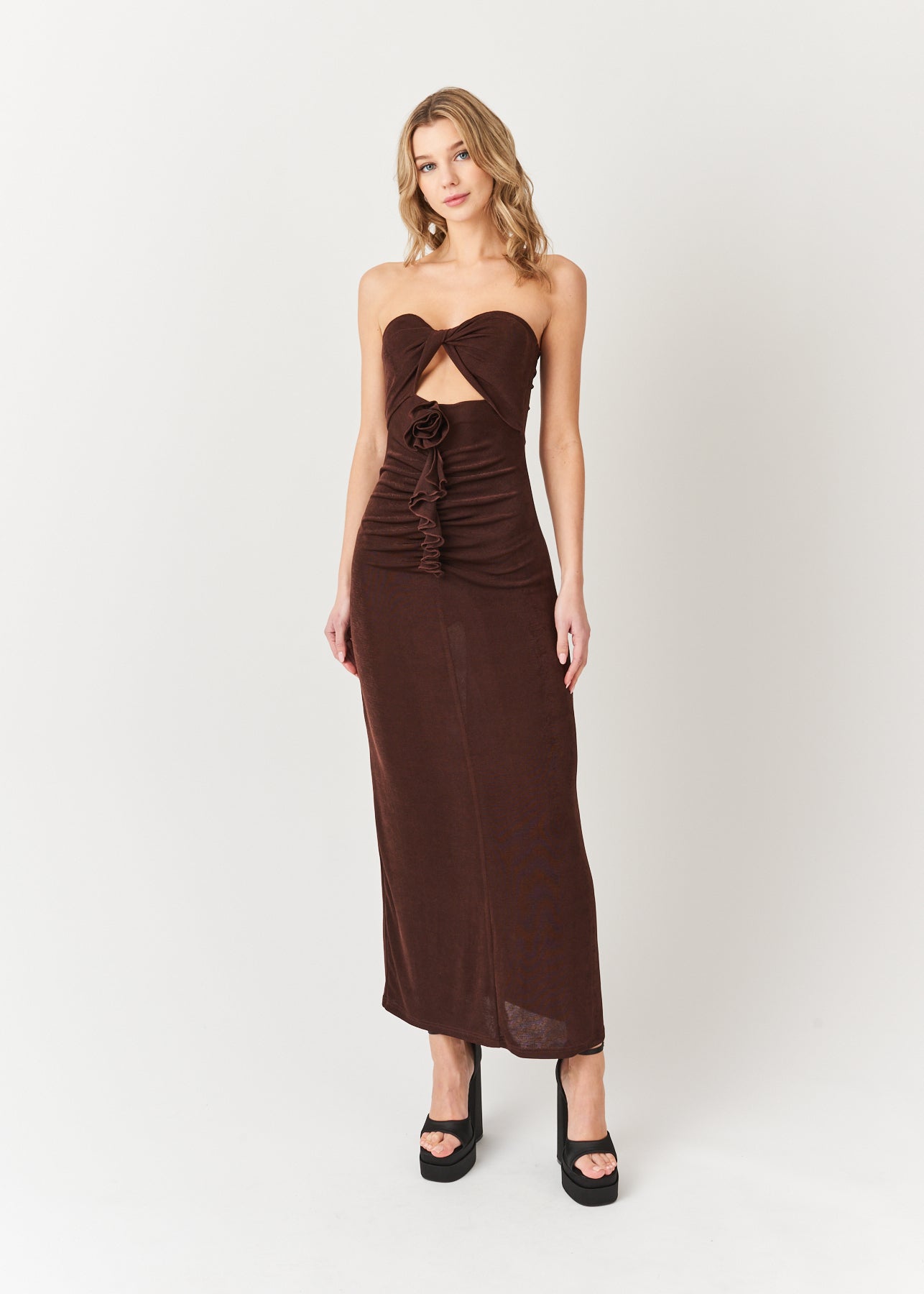 Tia Strapless Front Cut Out Maxi Dress-ALJH0117