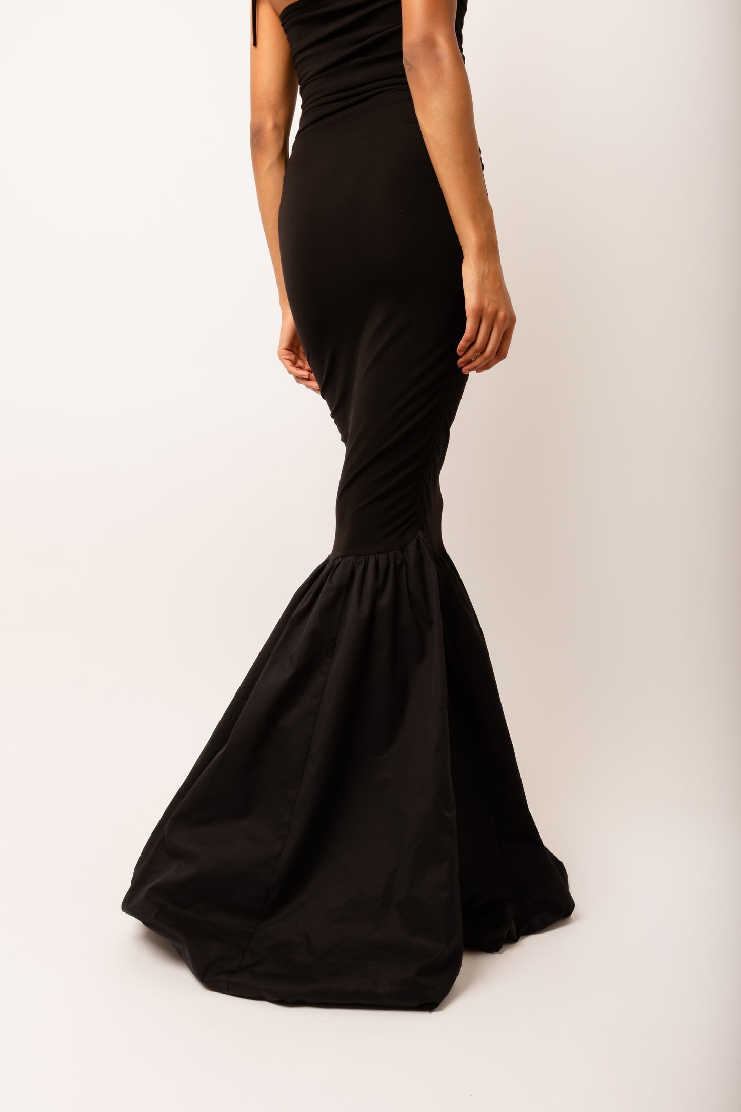 Alexa Black Fishtail Maxi Dress-ALCM0301