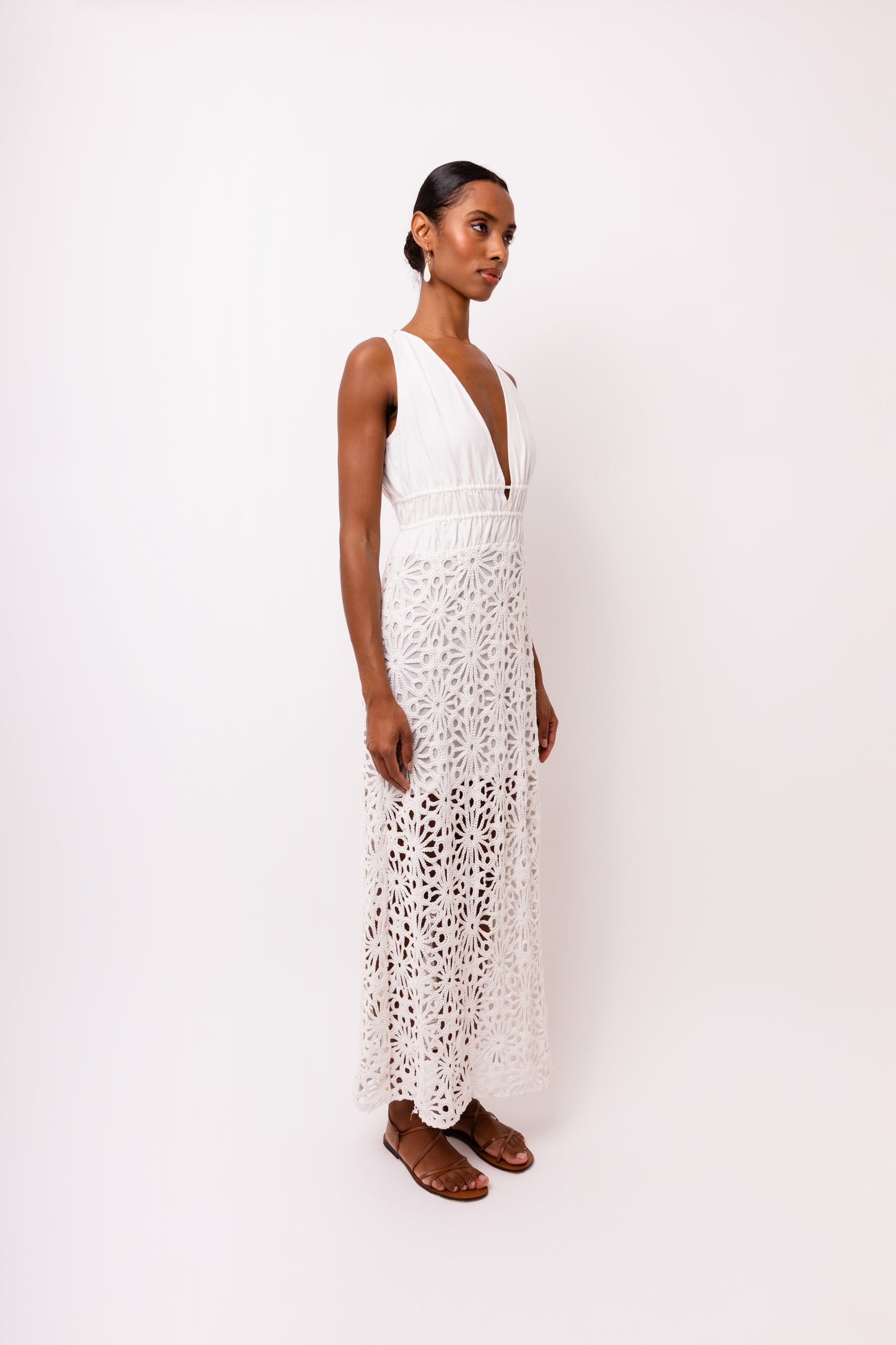 Lin Crochet Lace Cut Out Detail Halter Maxi Dress-ALJH0285