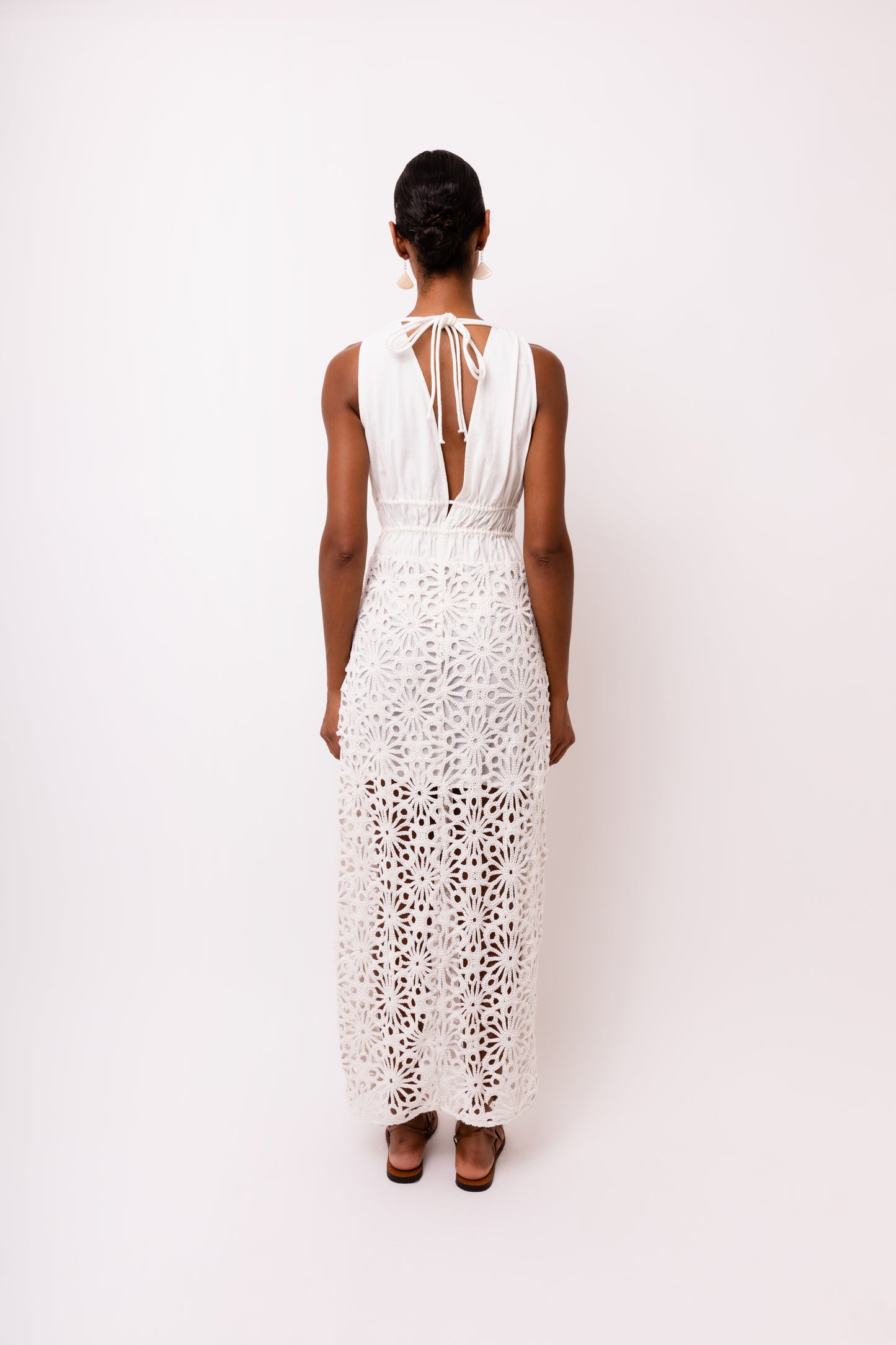 Lin Crochet Lace Cut Out Detail Halter Maxi Dress-ALJH0285