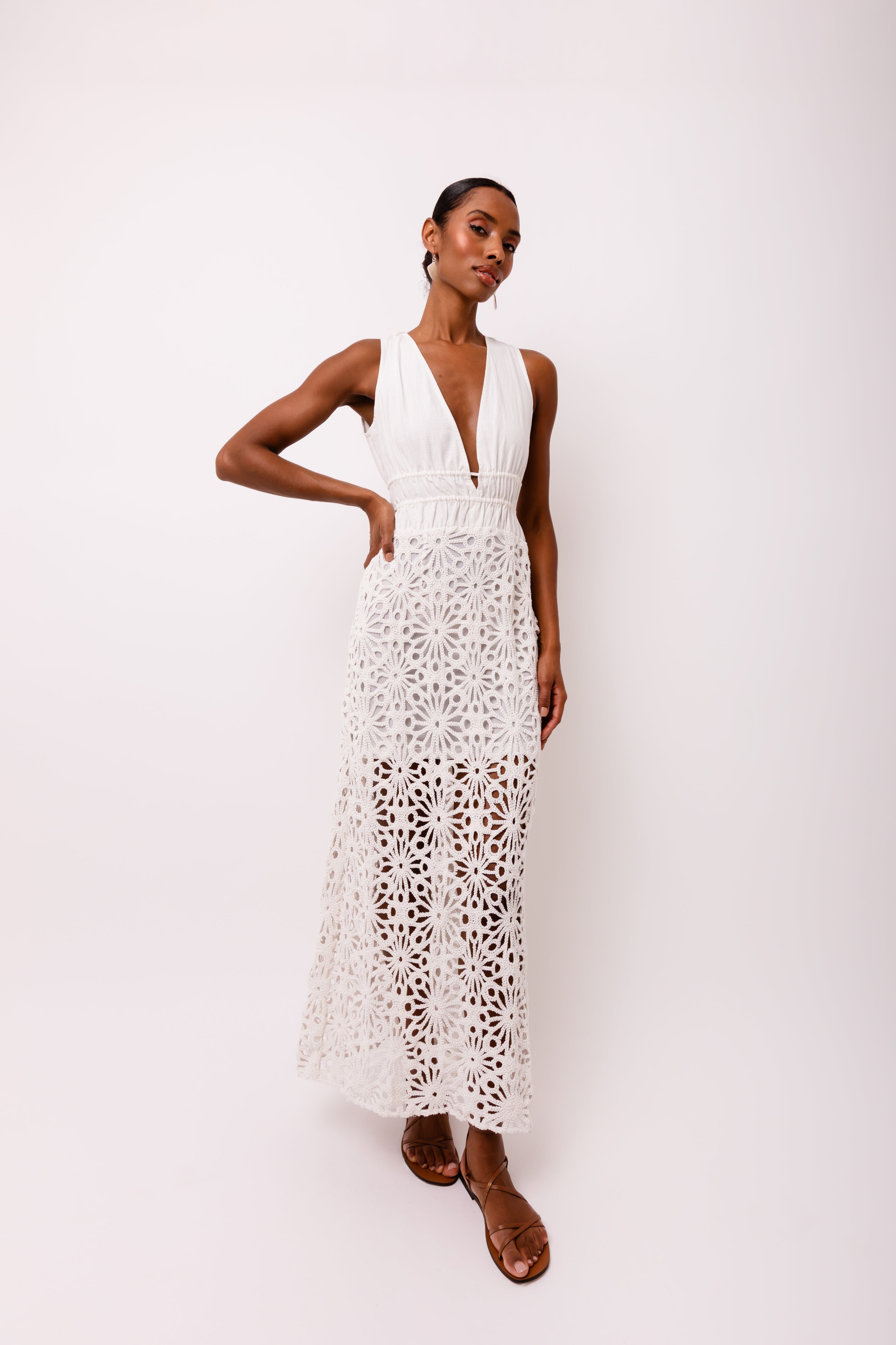 Lin Crochet Lace Cut Out Detail Halter Maxi Dress-ALJH0285 – Amylynn USA